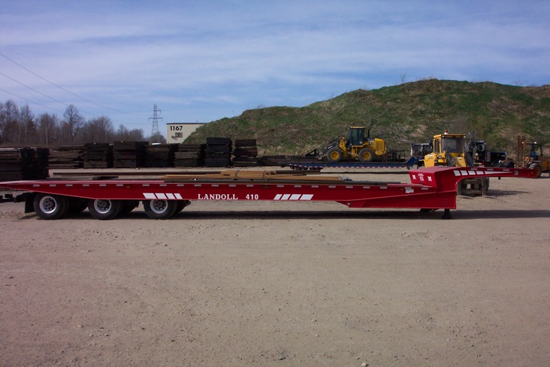 Landoll 410-50 Tri-Axle Trailer